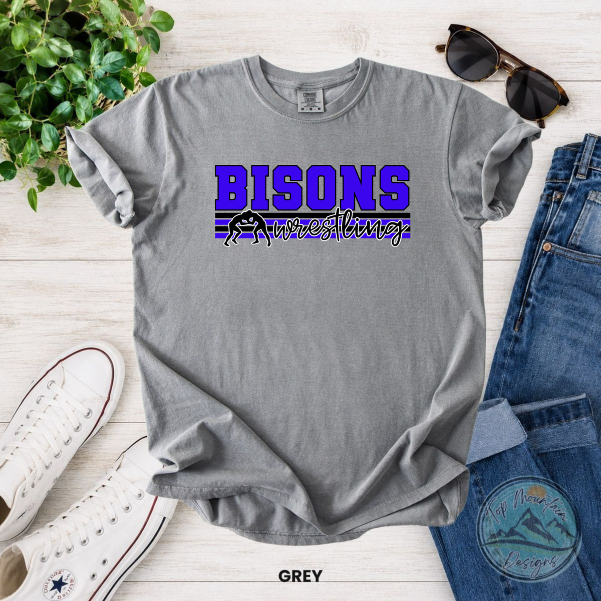 Bisons Wrestling