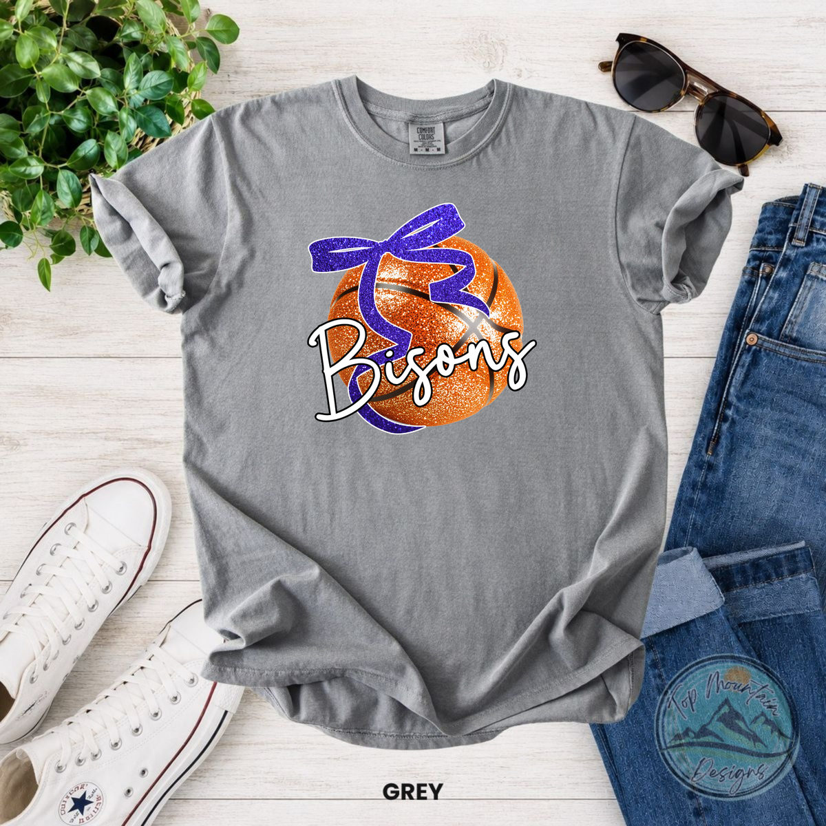 Bisons Sparkle Basketball